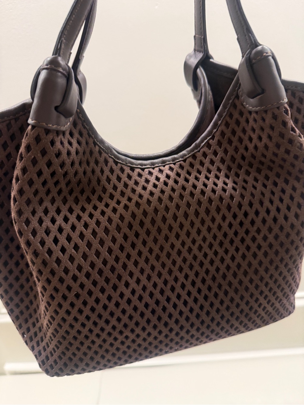 M. Gemi the Esmeralda lattice tote